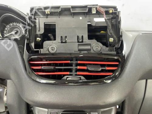 Used Dashboard Dashboard PEUGEOT 208 I (CA_, CC_) 1.6 HDi (92 hp) 22838395 22838395