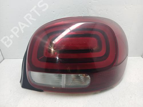 Used Right taillight CITROËN C3 III (SX) 1.2 THP 110 (SXHNPS, SXHNZT, SXHNZ6) (110 hp) 31035027