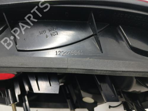 Used Right taillight Right taillight 32979384 32979384