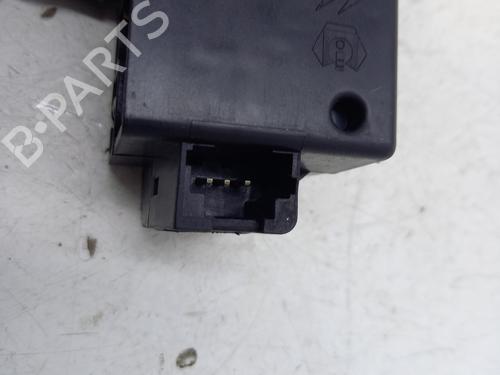 Used Tailgate lock Tailgate lock PEUGEOT 407 (6D_) 2.0 HDi 135 (6DRHRH, 6DRHRE, 6DRHRG, 6DRHRJ) (136 hp) 29339039 29339039