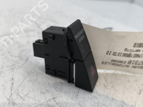 Used Warning switch Warning switch SKODA OCTAVIA III Combi (5E5, 5E6) 2.0 TDI 4x4 (150 hp) 40516072 40516072