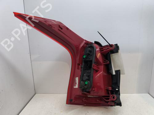 Right taillight PEUGEOT 5008 (0U_, 0E_) 1.6 HDi | BP30184383C35