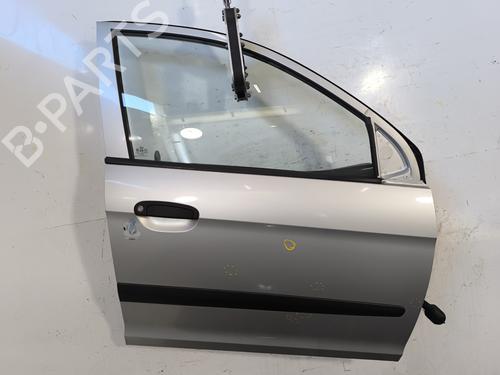 Used Right front door KIA PICANTO I (SA) 1.0 (61 hp) 25603187