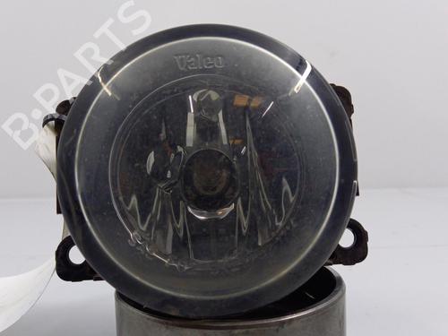 Used Right front fog light SUZUKI SWIFT III (MZ, EZ) 1.3 (RS413, ZC11S) (92 hp) 22825075