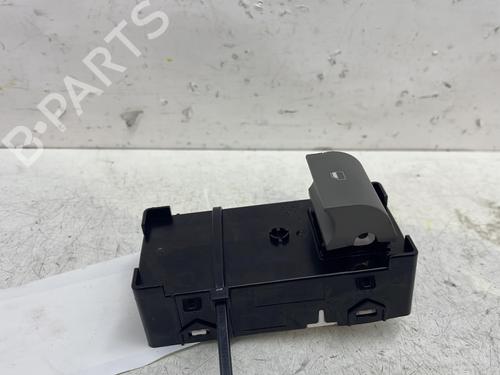 Used Right rear window switch KIA EV3 EV (204 hp) 30088288