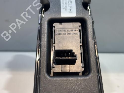 Used Right front window switch Right front window switch BMW 1 Coupe (E82) 118 d (143 hp) 30497412 30497412