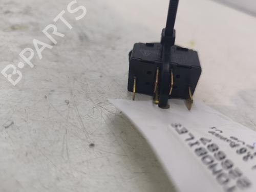 Used Right front window switch Right front window switch PORSCHE 911 (996) 3.6 Carrera 4 (320 hp) 27493141 27493141