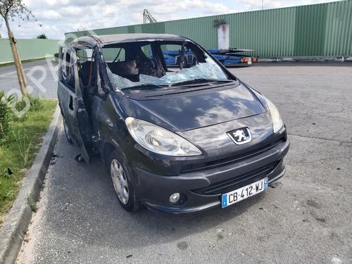Brugte PEUGEOT 1007 (KM_) 1.4 HDi 4817476