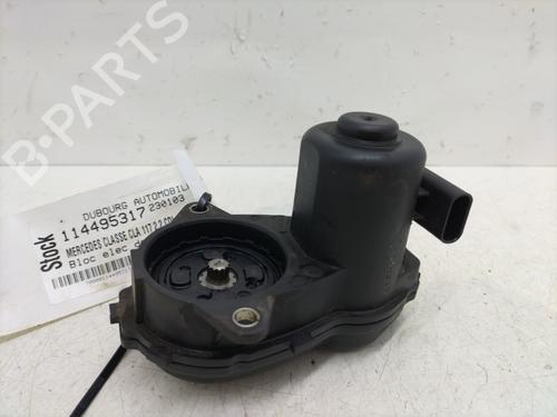 Used Electric handbrake MERCEDES-BENZ CLA Coupe (C117) CLA 220 CDI / d (117.303) (170 hp) 30088408