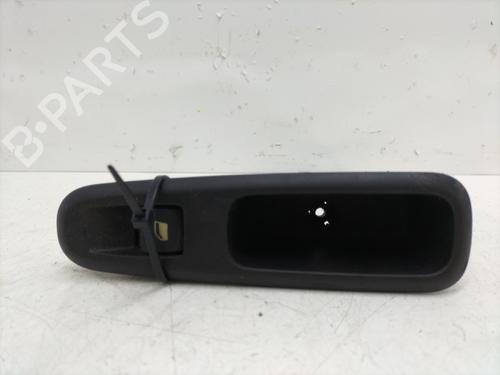 Used Right rear window switch PEUGEOT 5008 (0U_, 0E_) 2.0 HDi (163 hp) 29834095