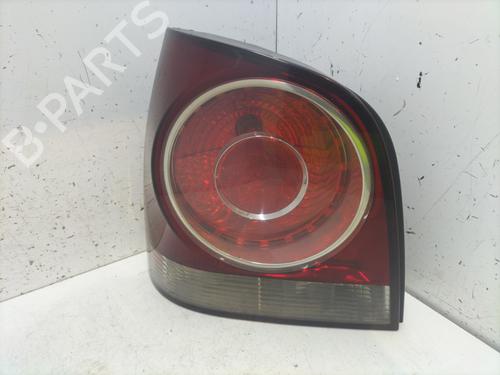 Venstre baglygte VW POLO (9N_, 9A_) 1.4 TDI (70 hp) 28004323