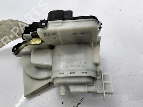 Used Rear left lock VW GOLF III (1H1) 1.9 TDI (90 hp) 22821010