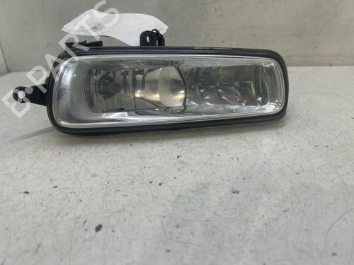 Used Left front fog light Left front fog light 39599902 39599902