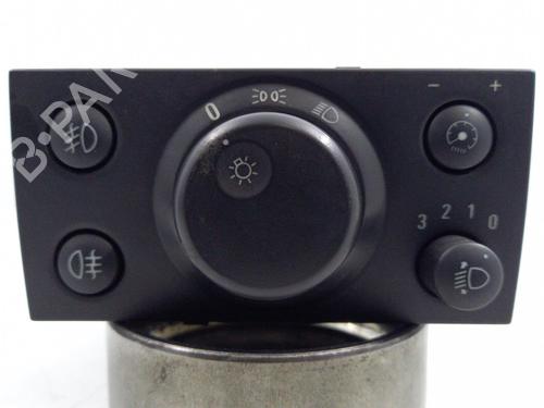 Used Headlight switch Headlight switch OPEL MERIVA A MPV (X03) 1.7 CDTI (E75) (100 hp) 22825688 22825688