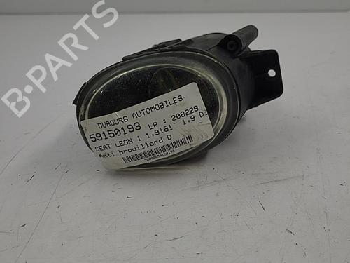 Right front fog light SEAT LEON (1M1) 1.9 TDI | BP22820238C31 