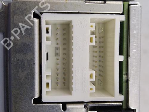 Used Radio Radio 22826256 22826256