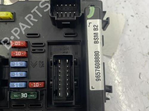 Used Fuse box Fuse box PEUGEOT 206 Hatchback (2A/C) 1.4 HDi eco 70 (68 hp) 22837448 22837448