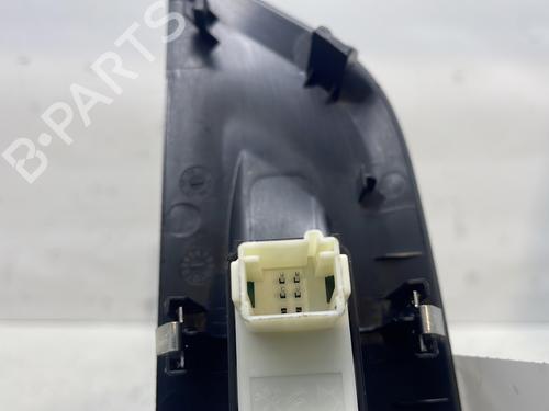 Right front window switch PEUGEOT 208 II (UB_, UP_, UW_, UJ_) e-208 | BP30045698I26