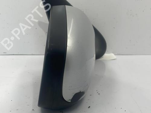 Used Right mirror Right mirror 22831176 22831176