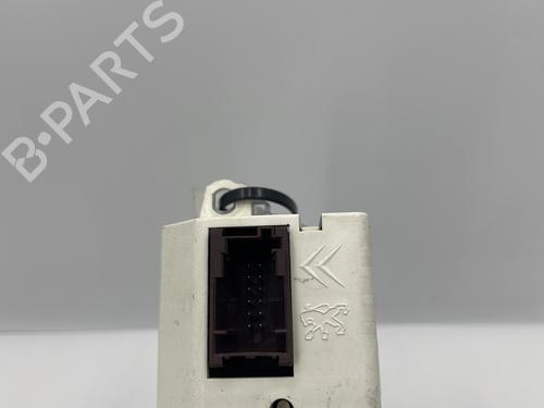 display-monitor-peugeot-407-coupe-6c_-2005-31581715 main image