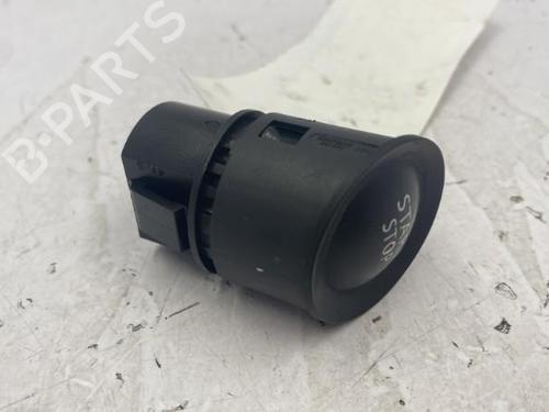 Used Switch Switch RENAULT MEGANE II (BM0/1_, CM0/1_) 1.5 dCi (BM0F, BM0T, BM2B, CM0F, CM0T) (82 hp) 22841036 22841036