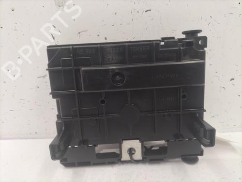 Used Fuse box Fuse box 25280622 25280622