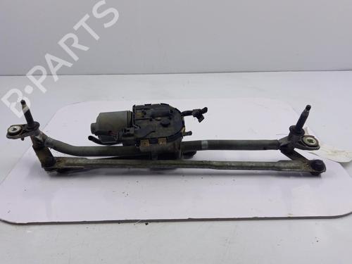 Used Front wiper motor AUDI Q5 (8RB) 2.0 TDI quattro (170 hp) 22816426