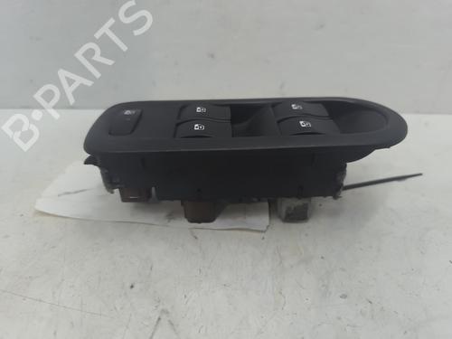 Used Left front window switch Left front window switch RENAULT MEGANE II (BM0/1_, CM0/1_) [2001-2012] 32228358 32228358