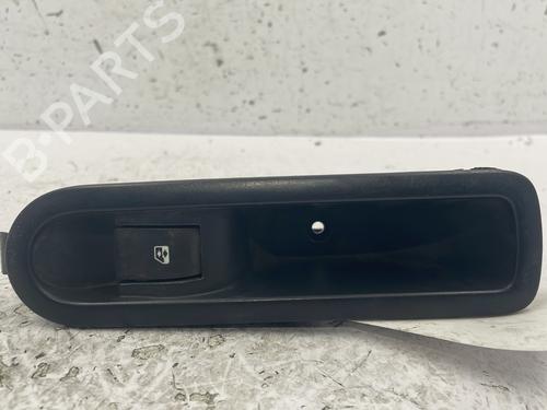 Used Left rear window switch RENAULT MEGANE II Estate (KM0/1_) 1.5 dCi (KM1F) (86 hp) 25602890