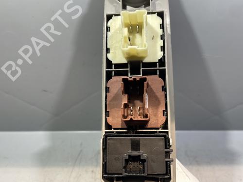 Left front window switch RENAULT ZOE (BFM_) ZOE | BP29725996I27 