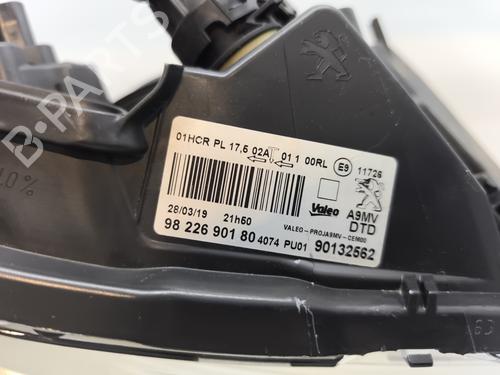 Right headlight PEUGEOT 208 I (CA_, CC_) 1.2 THP 110 | BP29725970C29 