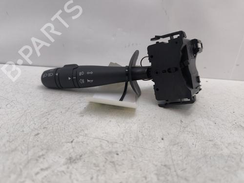 switch-renault-twingo-ii-cn0_-2007-33448473 main image