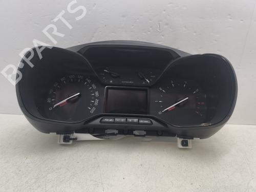Used Instrument cluster CITROËN C3 III (SX) 1.2 VTi 82 (82 hp) 30676468