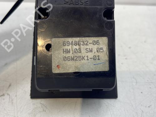 Left front window switch BMW 3 (E90) 330 d | BP29222438I27 - Image 2