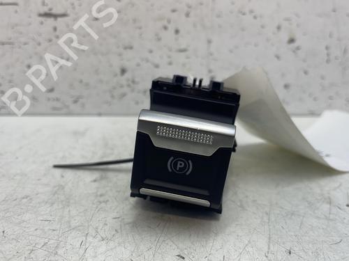 Used Switch PEUGEOT 3008 II SUV (MC_, MR_, MJ_, M4_) 1.2 THP/ PureTech 130 (MRHNSM, MRHNSU, MRHNSJ, MRHNYW,... (131 hp) 28441043