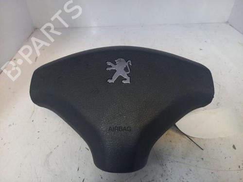 Used Driver airbag PEUGEOT 308 I (4A_, 4C_) 1.6 HDi (109 hp) 22834600