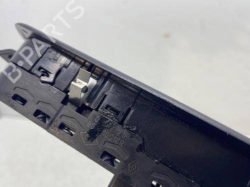 Used Left front window switch Left front window switch RENAULT MEGANE III Hatchback (BZ0/1_, B3_) 1.5 dCi (BZ0C) (90 hp) 30973695 30973695