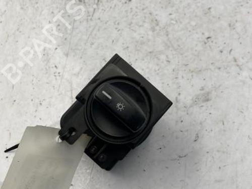 Used Headlight switch MERCEDES-BENZ B-CLASS Sports Tourer (W245) B 180 CDI (245.207) (109 hp) 22831706