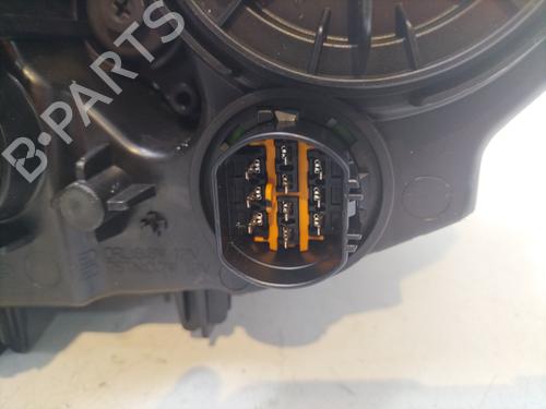 Used Left headlight Left headlight KIA SOUL II (PS) EV Electric (110 hp) 29438822 29438822