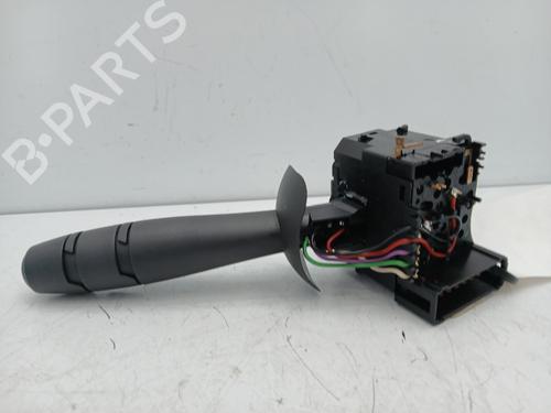 Used Switch Switch RENAULT TWINGO II (CN0_) 1.2 16V (CN04, CN0B) (75 hp) 40532980 40532980