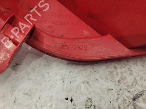 Used Rear bumper left light Rear bumper left light KIA STONIC (YB) 1.0 T-GDi (101 hp) 25120435 25120435