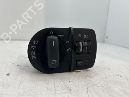 Interruttore luci Interruttore luci AUDI A3 (8P1) 1.9 TDI (105 hp) 39663822 39663822