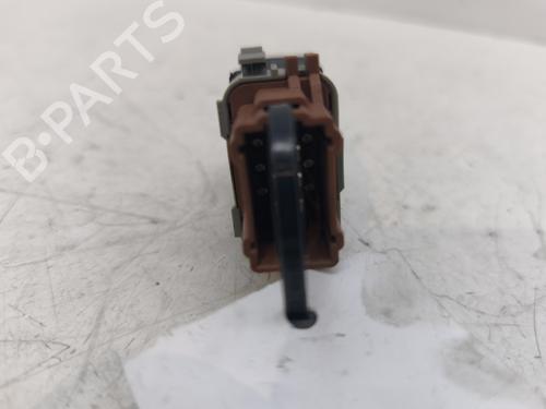 right-rear-window-switch-renault-laguna-ii-bg01_-2001-2002-2003-2004-2005-2006-2007-29141369 main image