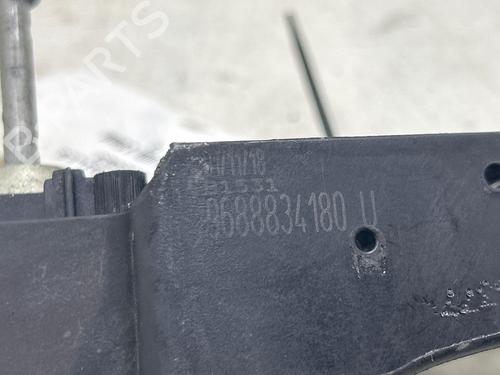 Used Front left exterior door handle Front left exterior door handle 38677028 38677028