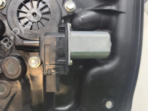 Used Rear left window mechanism Rear left window mechanism MAZDA CX-3 (DK) 1.5 SKYACTIV-D (DK2WS, DK5FW) (105 hp) 28117906 28117906