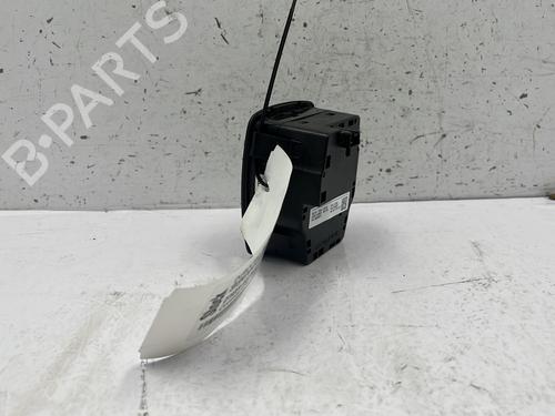 Switch CITROËN DS5 2.0 HDi 200 Hybrid4 All-wheel Drive | BP24469139I30 