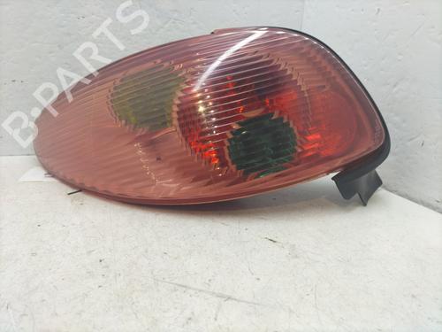 Used Left taillight PEUGEOT 206 CC (2D) 1.6 16V (2DNFUF, 2DNFUR) (109 hp) 32228409