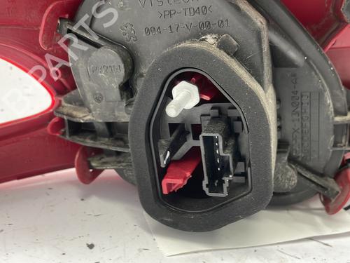 Right taillight PEUGEOT 208 I (CA_, CC_) 1.0 VTi | BP22845829C35 