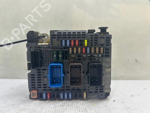 Fuse box CITROËN C4 II (NC_) 1.6 HDi 90 | BP38562458E1 - Image 3