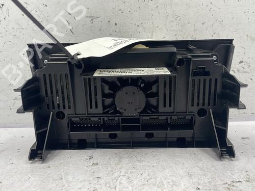 Climate control AUDI Q3 (8UB, 8UG) 2.0 TDI quattro | BP25120481I5 - Image 2